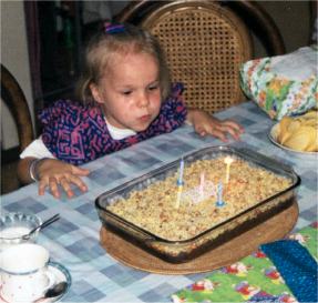 Audrey had her fifth birthday at our house. - jpg - 18524 Bytes