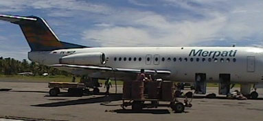 refueling at Sorong - 16379 Bytes